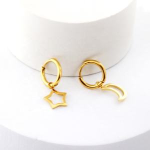 Pendientes de Aro con Diseño de Luna y Estrella, de Acero Inoxidable, Chapados en Oro de 18K, para Mujer, al por Mayor - Product Image 3