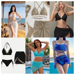 Nouvelle Collection Maillot de Bain 3 Pièces Femme – Ensemble Bikini Imprimé Col V Profond Extensible avec Jupe et Volants Découpés – Motifs Assortis Aléatoires - Product Image 1