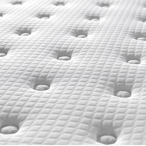 Colchón <span class=keywords><strong>King</strong></span> <span class=keywords><strong>Size</strong></span> de Espuma Viscoelástica con Gel, Tipo Hotel, con Resortes Ensacados, en Caja, Tiendas de Colchones Cerca de Mí - Product Image 4