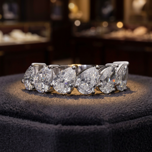 Bague de fiançailles et de mariage demi-éternité en or blanc 14 carats plaqué rhodium avec diamant de laboratoire taille poire 3 carats, certification IGI, tendance - Product Image 1