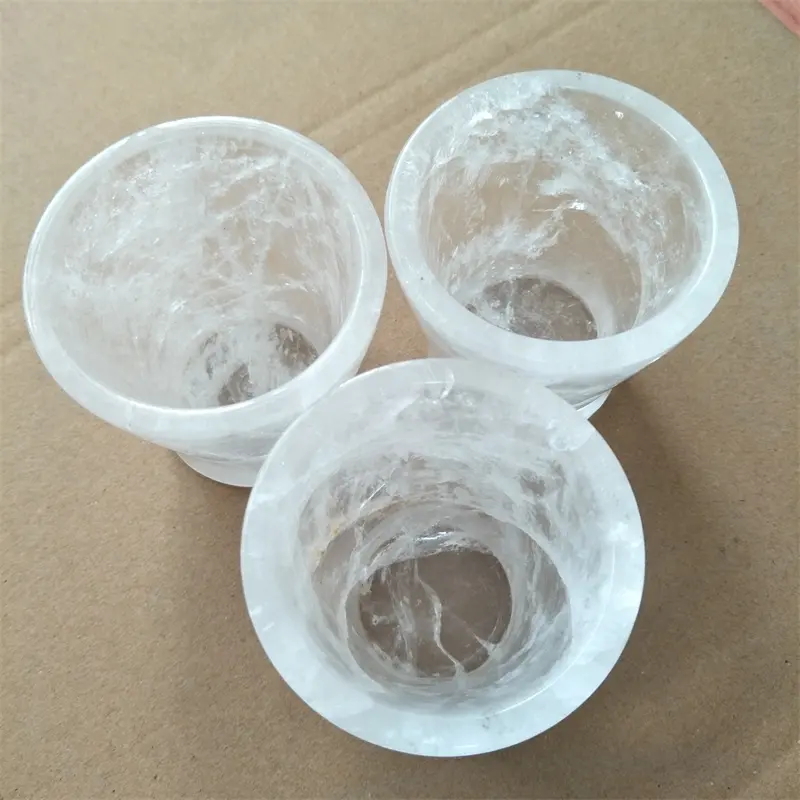 Tasse à eau gravée avec pierres précieuses naturelles, 1 pièce, en cristal de Quartz transparent