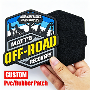 Patch in PVC Personalizzate con Logo in Silicone Morbido 3D, Patch Tattiche in Velcro con Gancio e Anello, Patch in Gomma Personalizzate - Product Image 1