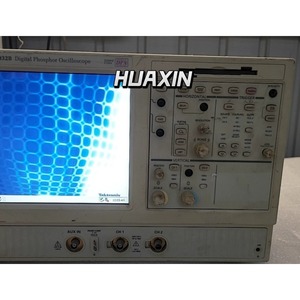 Osciloscopio Digital de Fósforo TEKTRONIX TDS5032B (CCY4) - Product Image 4