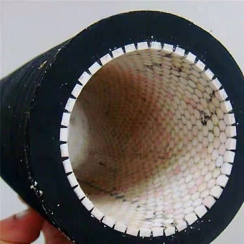 Chinese Manufacturers Produce Ceramic Lined Rubber Hoses with Ultra-high Wear Resistance