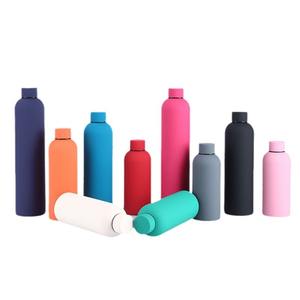 กระติกน้ำสแตนเลสสองชั้นปากเล็กทรงสปอร์ตสีแดงแบบสุญญากาศสำหรับกีฬากลางแจ้ง - Product Image 5