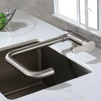 Robinet de cuisine moderne en acier inoxydable plaqué, pliable, à poignée unique, à trou unique, installation facile, usage domestique
