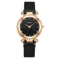 Montre Femme Tendance à Quartz, Sertie de Diamants, Boîtier Métallique, Bracelet Acrylique 30mm – Modèle « Lazy Person » – Meilleure Vente à l'Export