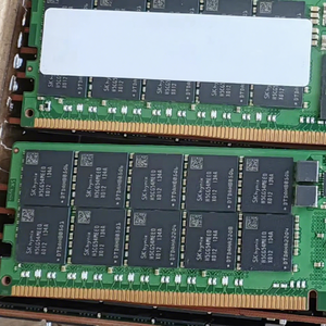 Memoria ECC HORNG SHING para Servidor DDR5 5600MHz RDIMM 128GB 256GB en Stock, Modelo HMCT14AEERA152N - Product Image 1