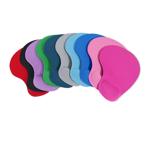 Alfombrilla de Ratón Ergonómica de Silicona con Reposamuñecas para Mano Izquierda, Color Personalizado con Logotipo Personalizado para Oficina - Product Image 2