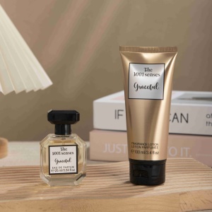 Juego de Regalo de Navidad al por Mayor de Fábrica, Mini Perfume EDP de 25 ml, Juego de Viaje, Loción Corporal de 100 ml, Juego de Regalo <span class=keywords><strong>para</strong></span> el Cuidado de la Piel <span class=keywords><strong>para</strong></span> Damas - Product Image 5