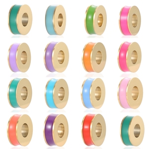 Sh39 En gros, composants de bijoux classiques pour bracelets et colliers, pendentifs à perles émaillées en acier inoxydable plaqué or pour la fabrication DIY - Product Image 1