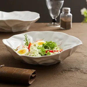 White ceramic shape good-looking dish home soup plate dark salad plate commercial tableware