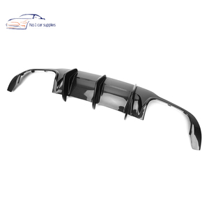 Difusor de parachoques trasero de fibra de carbono para <span class=keywords><strong>Mercedes</strong></span> <span class=keywords><strong>Benz</strong></span> W204 Clase C <span class=keywords><strong>C180</strong></span> C200 C250 C350 <span class=keywords><strong>2012</strong></span> 2013 2014 C63 <span class=keywords><strong>Amg</strong></span> con aletas grandes - Product Image 1