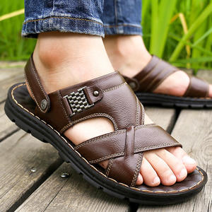 Sandales pour hommes en cuir véritable, à double usage, avec sangle réglable, bout ouvert, antidérapantes, semelle épaisse, décontractées, pour la plage et les activités de plein air - Product Image 4