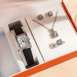 Nuevo Reloj de Cuarzo con Esfera Rectangular de Diseño, Correa de Cuero, Reloj de Pulsera de Lujo para Negocios y Deportes, Reloj Masculino - Product Image 1