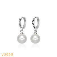 Boucles d'oreilles clips en argent sterling 925 authentique avec perles d'eau douce, plaquées rhodium, anti-allergie, tendance pour femme, cadeau idéal pour fiançailles et soirées