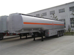 Semirremolque Cisterna de Aluminio de 40000L, 3 Ejes, Ligero, para Transporte de Combustible - Product Image 3