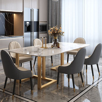 Table à manger carrée en marbre de luxe avec plateau en marbre et pieds de table en acier inoxydable Ensemble de table à manger