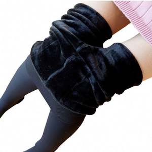 Leggings de yoga cálidos acolchados de terciopelo, pantalones ajustados gruesos, pantimedias de invierno cálidas de forro polar grueso de color liso para mujer - Product Image 4