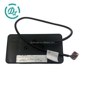 Pièces de machines de construction EexcavaStart, feu arrière droit 7225546 pour V417 V518 V519 V723 VersaHandler - Product Image 1