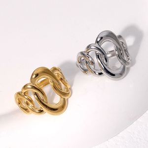 Anello a maglie geometriche di alta qualità in oro placcato in acciaio inox anello aperto da donna - Product Image 2
