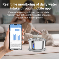 Fontaine à eau pour chat sans fil alimentée par batterie 5000mah Distributeur d'eau pour chien en acier inoxydable 4L/135oz avec capteur de mouvement