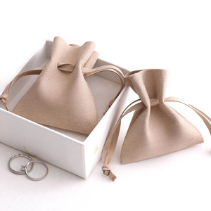 Bolsa de Embalaje de Joyería de Microfibra de Lujo para Collar, Anillo, Pendientes, Bolsa con Cordón y Logotipo Personalizado - Product Image 2