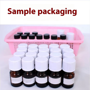 100% Apparence liquide d'huile de rhum de baie organique et naturellement dérivée - Product Image 2