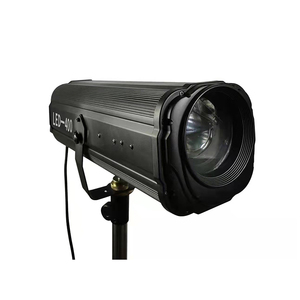 Faro LED da 300W con Distanza di Proiezione 15-25m per Illuminazione di Palchi e Matrimoni - Product Image 6