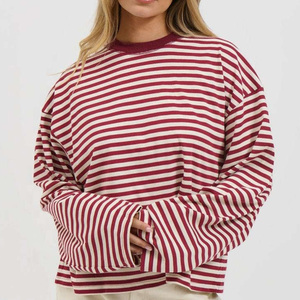 T-shirt décontracté surdimensionné à col rond rayé et blocs de couleur pour femme, coupe ample, épaules tombantes, style streetwear - Product Image 3
