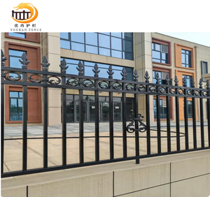 Pannelli <span class=keywords><strong>Guardrail</strong></span> in ferro forgiato su misura sono facili da installare con <span class=keywords><strong>Guardrail</strong></span> in acciaio zincato - Product Image 4