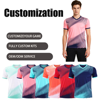 Uniformes de football pour hommes de haute qualité à séchage rapide, fabrication sur mesure en usine, maillots de football d'origine chinoise