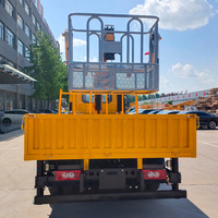 Grue de levage montée sur camion JIUBANG 4T avec plateforme de travail en alliage, options de châssis multiples hydrauliques pour la construction et la location