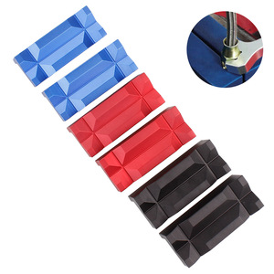 Tornillo de Banco de Aleación de Aluminio con Mordazas Protectoras y Retenedor Magnético para Unión en Frío por Aceite Em1043 - Product Image 3