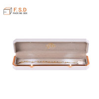Ensemble de boîtes à bijoux FSD de luxe personnalisées pour collier et bracelet, avec boîtes rigides en papier artistique, gaufrage fait main
