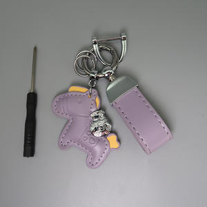 Inmediatamente hay dinero pulsera llavero cuero dibujos animados Pony colgante Internet celebridad coche llavero Offset impresión Metal - Product Image 3