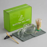 Ensemble de thé matcha en verre avec boîte cadeau verte, fouet en bambou, bol à matcha, cuillère à thé en bambou et 7 ustensiles complets