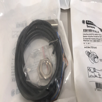 Nuevo Controlador Lógico Programable (PLC) Original XS618B1PAL2 XS6 M18 L62mm SN8MM 12.48VDC para Automatización Industrial