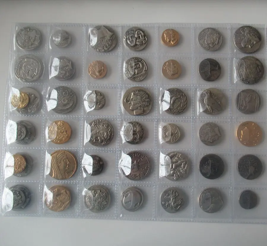 Venta al por mayor 50PCS diferentes chapados en plata y chapado en oro reproducción antiguo decorativo griego de monedas conmemorativas