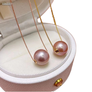 Collier chaîne queue de renard J&C de haute qualité plaqué or avec perle d'eau douce naturelle blanche Edison de 10-11 mm - Product Image 1