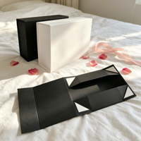 Boîte cadeau pliable en une seule pièce, logo personnalisé, livraison rapide, petit MOQ, boîte d'emballage en papier recyclable pour service d'emballage personnalisé
