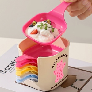 Ensemble de plats à condiments modernes en plastique pour cornichons, sauces, vinaigre et sauce soja pour la cuisine - Product Image 2