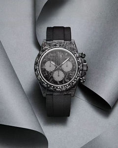 นาฬิกาข้อมือแต่ละเรือนมีลวดลายคาร์บอนไฟเบอร์ที่เป็นเอกลักษณ์เฉพาะตัว เป็นราชาแห่งคุ้มค่าคุ้มเงิน นาฬิกาข้อมือจักรกลสำหรับผู้ชาย - Product Image 1