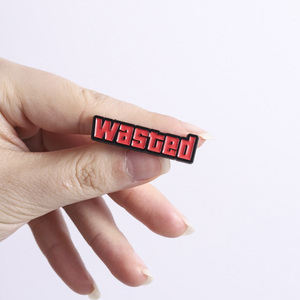 Broches en émail sur le thème des jeux vidéo 'Wasted' et 'Red Death Alert Screen', Meme Gamer, Bijoux en gros - Product Image 4