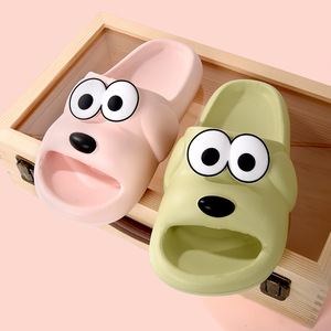 Couples créatifs mignon dessin animé <span class=keywords><strong>chien</strong></span> pantoufles maison antidérapant EVA fond souple sandales déodorant salle <span class=keywords><strong>de</strong></span> bain pantoufles - Product Image 3