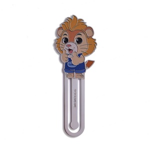 Marcapáginas de Metal con Diseño de León Adorable de Alta Calidad, Impresión UV, Regalo para Niños y Estudiantes - Product Image 1