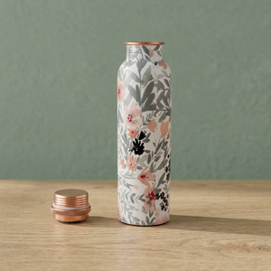 Novedad: Botella de Agua de Cobre con Diseño Floral y Infusor de Té, Regalo Ecológico de Cumpleaños para Mujer, Marca BS International NA69 - Product Image 1