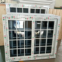 Maßgefertigte Großhandels-PVC-Fenster Kunststoff-Doppelglas-Schiebefenster mit Gitterdesign zum Verkauf