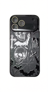 Custodia per iPhone Totem 17 con design teschio in rilievo, antiurto in TPU e PC - Product Image 1