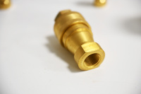 Kzd Nitto Coupleur à dégagement rapide hydraulique Iso7241-b Coupleur fileté Npt Raccord rapide en laiton Type américain